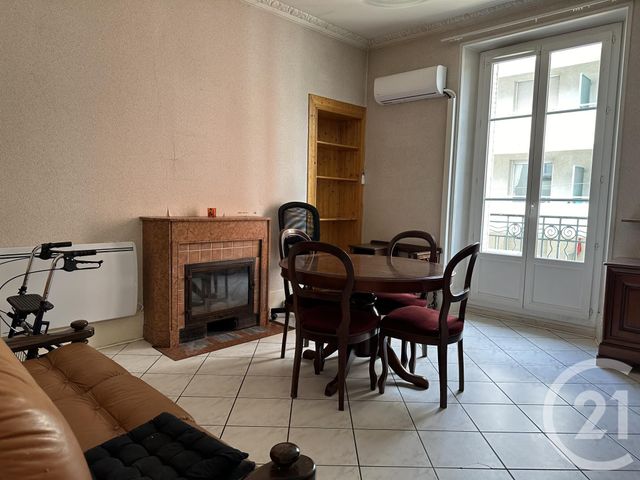 Appartement T2 à vendre - 2 pièces - 60.73 m2 - FONTAINE - 38 - RHONE-ALPES - Century 21 Agence Foch