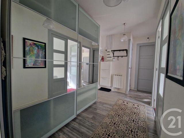 Appartement T2 à vendre - 2 pièces - 48.0 m2 - GRENOBLE - 38 - RHONE-ALPES - Century 21 Agence Foch