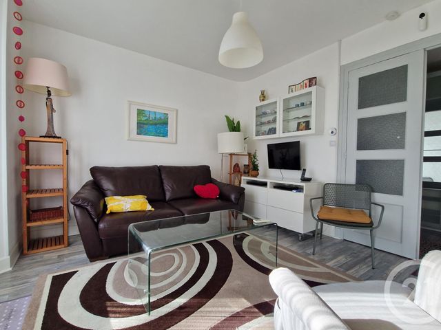 Appartement T2 à vendre - 2 pièces - 48.0 m2 - GRENOBLE - 38 - RHONE-ALPES - Century 21 Agence Foch