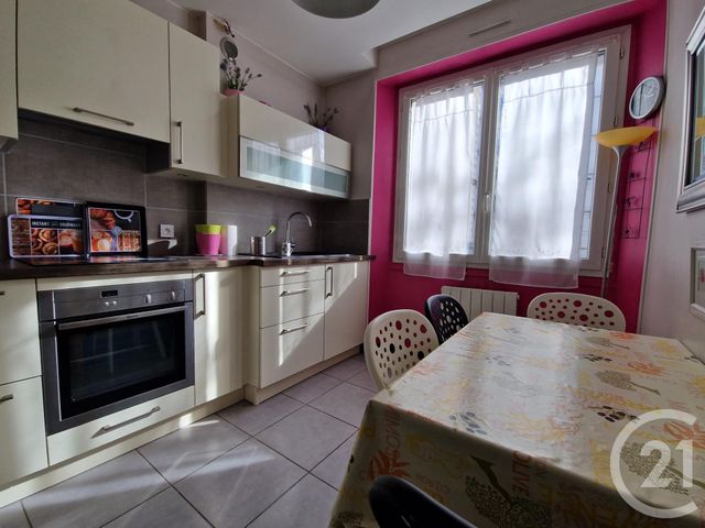 Appartement T2 à vendre - 2 pièces - 48.0 m2 - GRENOBLE - 38 - RHONE-ALPES - Century 21 Agence Foch