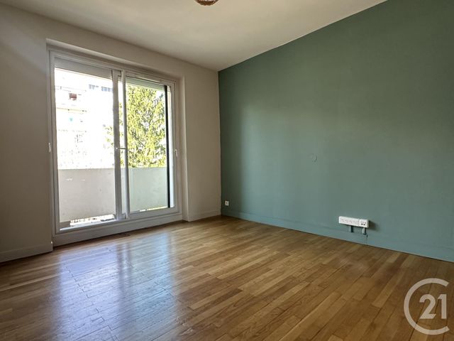 Appartement T4 à louer - 4 pièces - 80.76 m2 - GRENOBLE - 38 - RHONE-ALPES - Century 21 Agence Foch