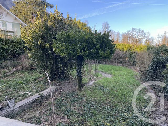 Appartement T3 à louer - 3 pièces - 84.52 m2 - BIVIERS - 38 - RHONE-ALPES - Century 21 Agence Foch