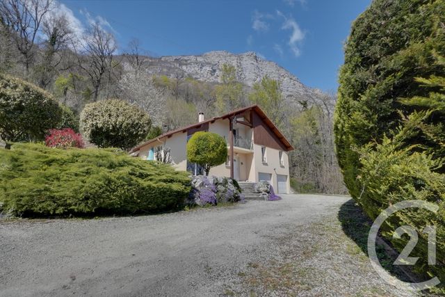 maison à vendre - 6 pièces - 150.72 m2 - ST PAUL DE VARCES - 38 - RHONE-ALPES - Century 21 Agence Foch