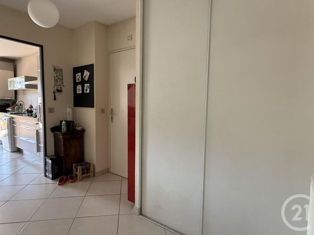 Appartement T3 à vendre - 3 pièces - 66.43 m2 - FONTAINE - 38 - RHONE-ALPES - Century 21 Agence Foch
