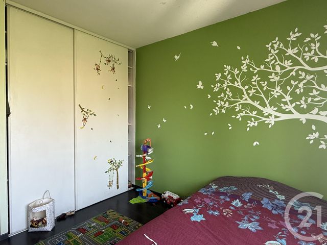 Appartement T3 à vendre - 3 pièces - 66.43 m2 - FONTAINE - 38 - RHONE-ALPES - Century 21 Agence Foch