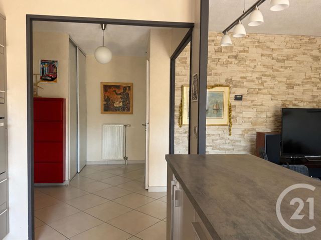 Appartement T3 à vendre - 3 pièces - 66.43 m2 - FONTAINE - 38 - RHONE-ALPES - Century 21 Agence Foch