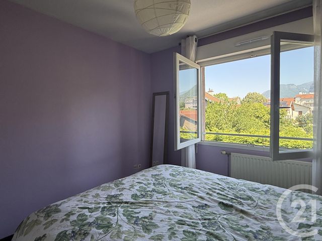 Appartement T3 à vendre - 3 pièces - 66.43 m2 - FONTAINE - 38 - RHONE-ALPES - Century 21 Agence Foch