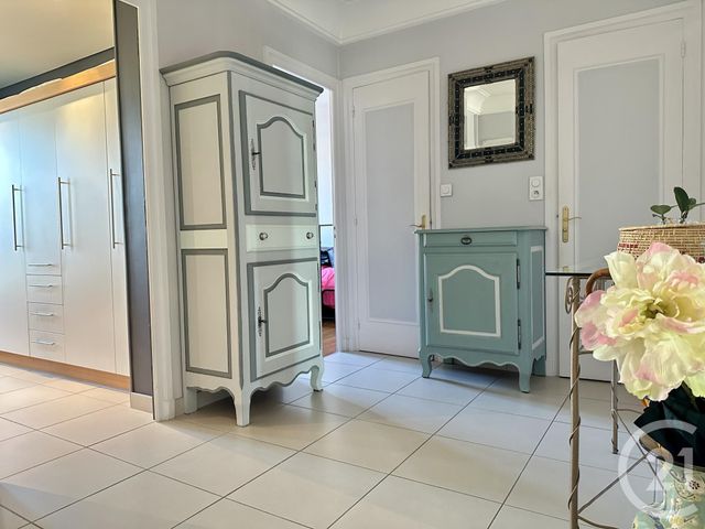 Appartement T4 à vendre - 4 pièces - 91.39 m2 - GRENOBLE - 38 - RHONE-ALPES - Century 21 Agence Foch