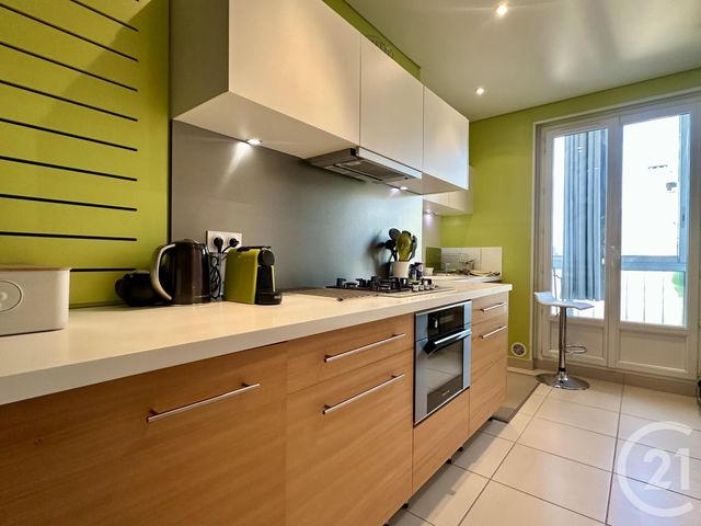 Appartement T4 à vendre - 4 pièces - 91.39 m2 - GRENOBLE - 38 - RHONE-ALPES - Century 21 Agence Foch