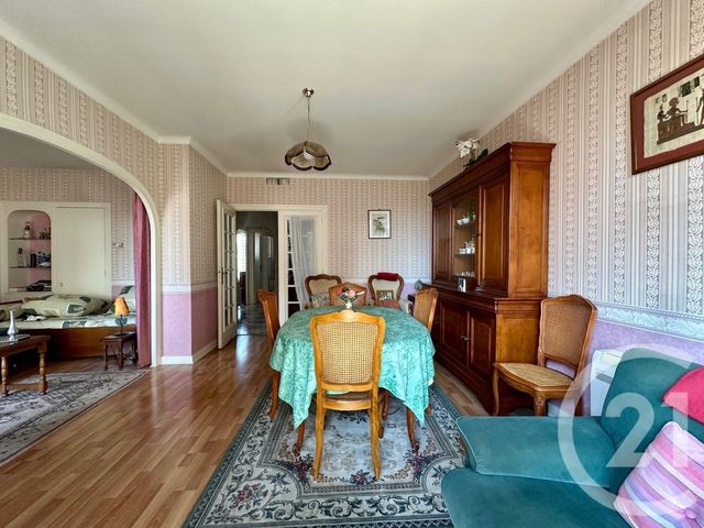 Appartement T3 à vendre - 3 pièces - 75.1 m2 - GRENOBLE - 38 - RHONE-ALPES - Century 21 Agence Foch