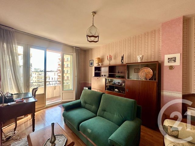 Appartement T3 à vendre - 3 pièces - 75.1 m2 - GRENOBLE - 38 - RHONE-ALPES - Century 21 Agence Foch