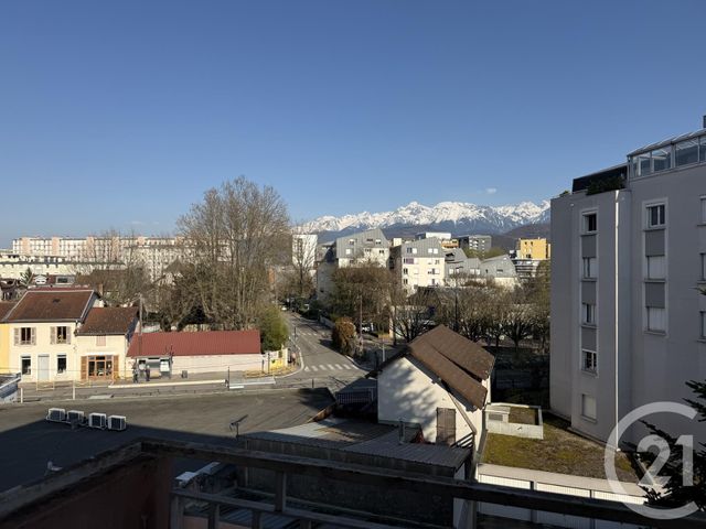 Appartement T4 à vendre - 4 pièces - 69.0 m2 - GRENOBLE - 38 - RHONE-ALPES - Century 21 Agence Foch