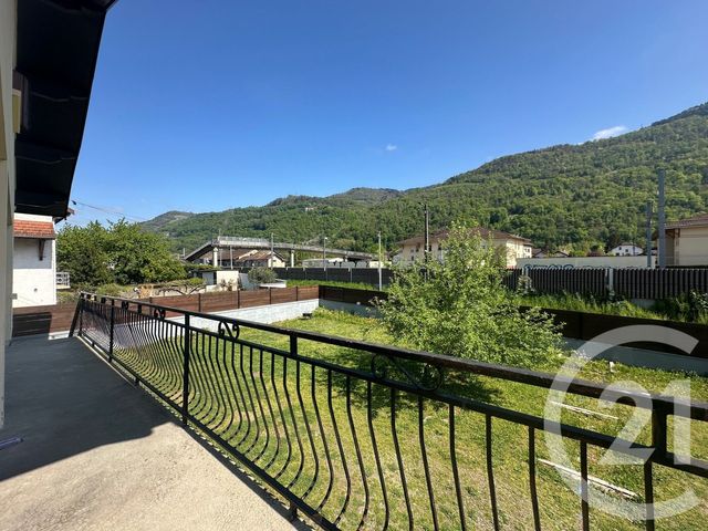 Appartement T4 à vendre - 4 pièces - 81.19 m2 - VILLARD BONNOT - 38 - RHONE-ALPES - Century 21 Agence Foch
