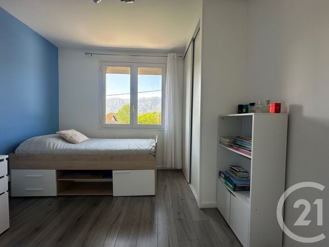 Appartement T4 à vendre - 4 pièces - 81.19 m2 - VILLARD BONNOT - 38 - RHONE-ALPES - Century 21 Agence Foch