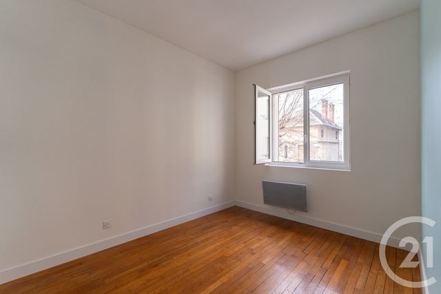 Appartement T4 à vendre - 4 pièces - 65.4 m2 - GRENOBLE - 38 - RHONE-ALPES - Century 21 Agence Foch
