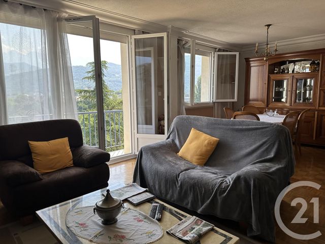 Appartement T4 à vendre - 4 pièces - 71.42 m2 - GRENOBLE - 38 - RHONE-ALPES - Century 21 Agence Foch