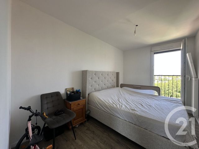 Appartement T5 à vendre - 4 pièces - 91.3 m2 - GRENOBLE - 38 - RHONE-ALPES - Century 21 Agence Foch