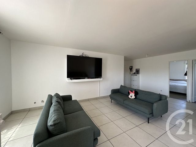 Appartement T5 à vendre - 4 pièces - 91.3 m2 - GRENOBLE - 38 - RHONE-ALPES - Century 21 Agence Foch