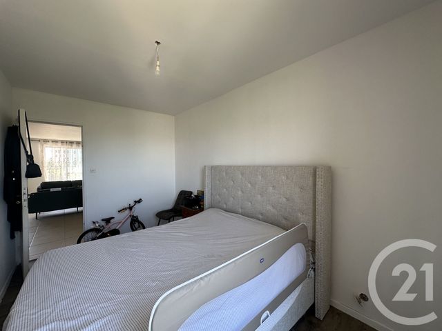 Appartement T5 à vendre - 4 pièces - 91.3 m2 - GRENOBLE - 38 - RHONE-ALPES - Century 21 Agence Foch
