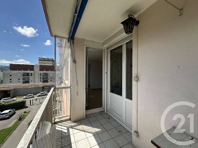 Appartement T4 à vendre - 4 pièces - 67.51 m2 - GRENOBLE - 38 - RHONE-ALPES - Century 21 Agence Foch
