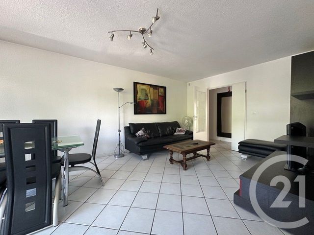 Appartement T3 à vendre - 3 pièces - 65.6 m2 - GRENOBLE - 38 - RHONE-ALPES - Century 21 Agence Foch