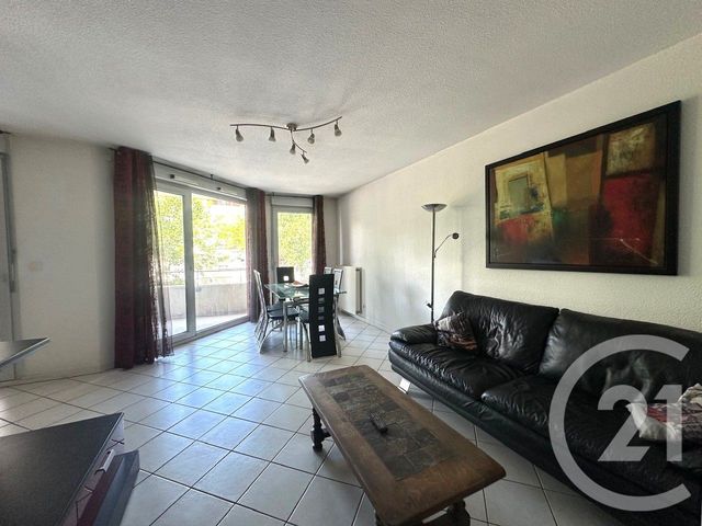 Appartement T3 à vendre - 3 pièces - 65.6 m2 - GRENOBLE - 38 - RHONE-ALPES - Century 21 Agence Foch