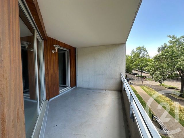 Appartement T3 à vendre - 3 pièces - 65.6 m2 - GRENOBLE - 38 - RHONE-ALPES - Century 21 Agence Foch