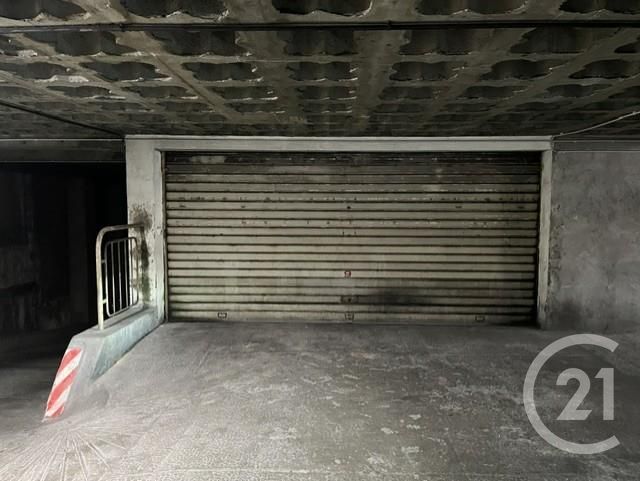 parking à vendre - 27.0 m2 - GRENOBLE - 38 - RHONE-ALPES - Century 21 Agence Foch