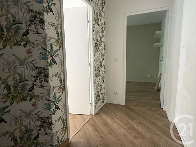 Appartement T4 à louer - 4 pièces - 88.02 m2 - GRENOBLE - 38 - RHONE-ALPES - Century 21 Agence Foch