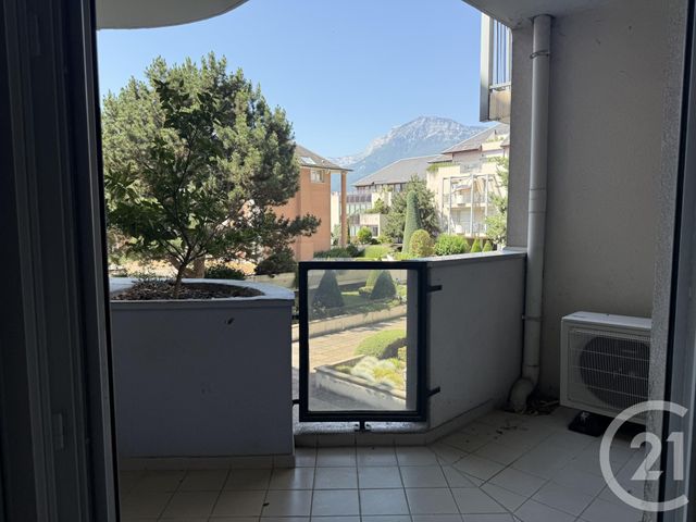 Appartement T4 à louer - 4 pièces - 88.02 m2 - GRENOBLE - 38 - RHONE-ALPES - Century 21 Agence Foch