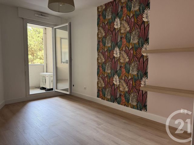 Appartement T4 à louer - 4 pièces - 88.02 m2 - GRENOBLE - 38 - RHONE-ALPES - Century 21 Agence Foch