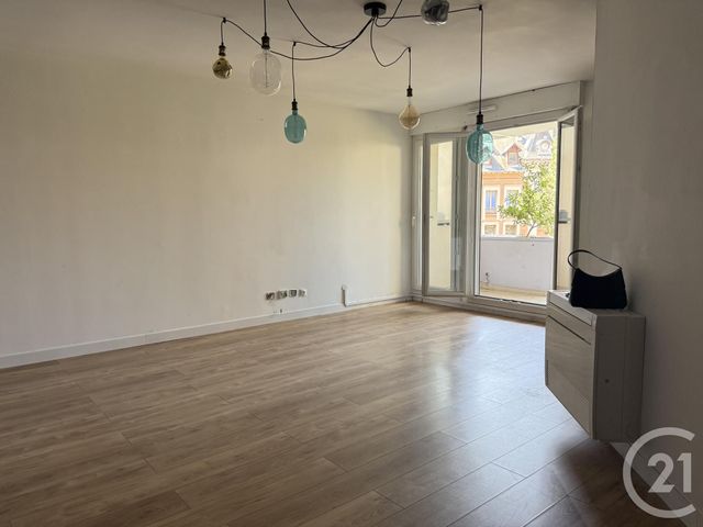 Appartement T4 à louer - 4 pièces - 88.02 m2 - GRENOBLE - 38 - RHONE-ALPES - Century 21 Agence Foch