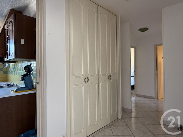 Appartement T3 à vendre - 3 pièces - 53.43 m2 - ECHIROLLES - 38 - RHONE-ALPES - Century 21 Agence Foch