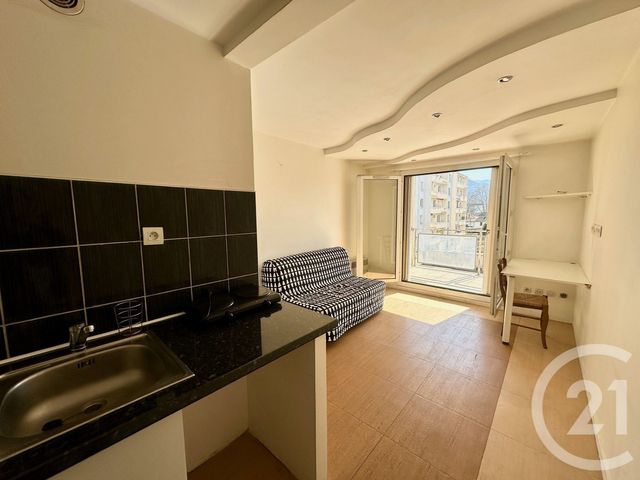 Appartement Studio à louer - 1 pièce - 17.49 m2 - GRENOBLE - 38 - RHONE-ALPES - Century 21 Agence Foch