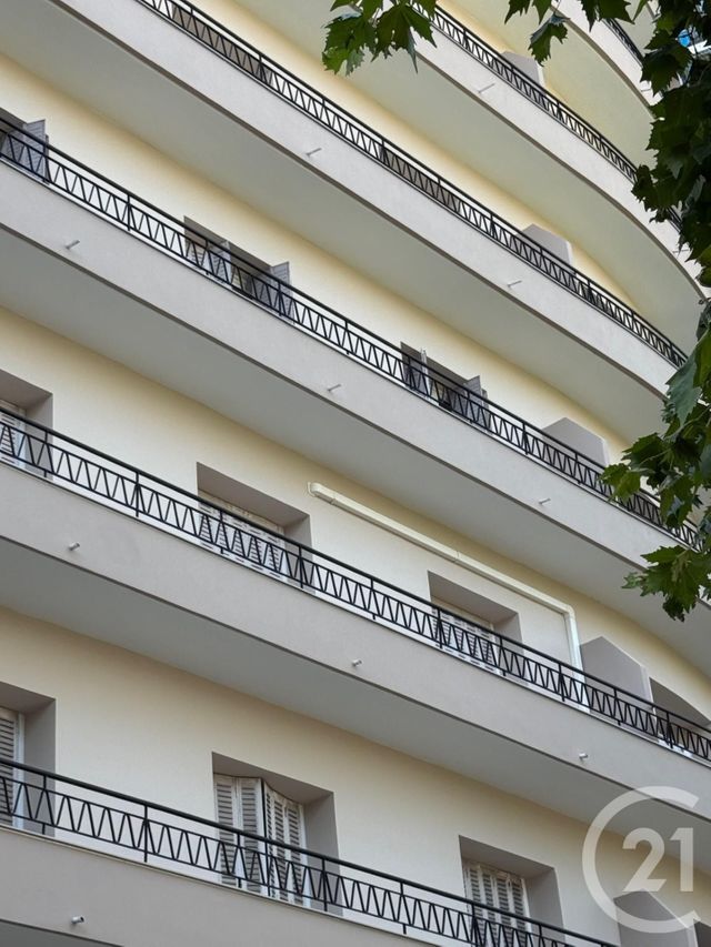 Appartement T5 à vendre - 5 pièces - 144.33 m2 - GRENOBLE - 38 - RHONE-ALPES - Century 21 Agence Foch