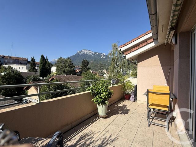 Appartement T3 à vendre - 3 pièces - 66.43 m2 - FONTAINE - 38 - RHONE-ALPES - Century 21 Agence Foch