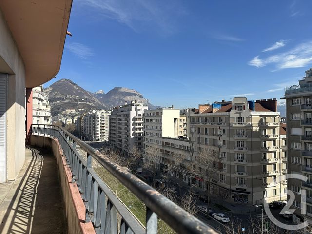 Appartement T5 à vendre - 5 pièces - 144.33 m2 - GRENOBLE - 38 - RHONE-ALPES - Century 21 Agence Foch