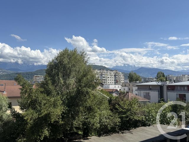 Appartement T3 à vendre - 3 pièces - 87.51 m2 - GRENOBLE - 38 - RHONE-ALPES - Century 21 Agence Foch