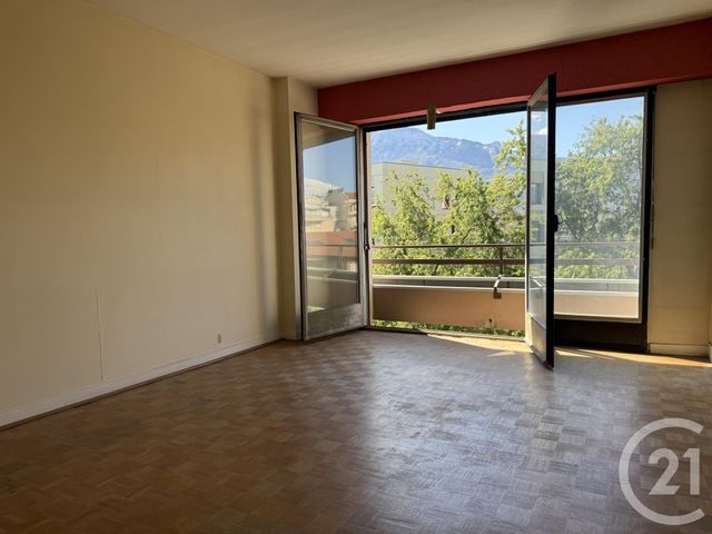 Appartement T3 à vendre - 3 pièces - 87.51 m2 - GRENOBLE - 38 - RHONE-ALPES - Century 21 Agence Foch