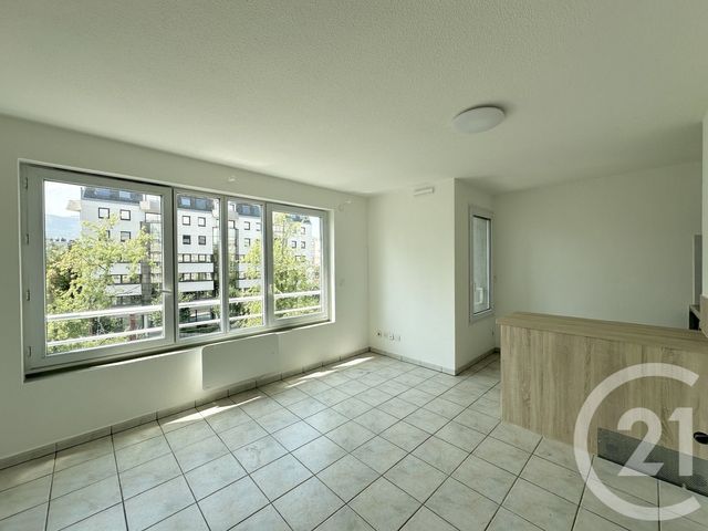 Appartement T1 à vendre - 1 pièce - 26.29 m2 - GRENOBLE - 38 - RHONE-ALPES - Century 21 Agence Foch
