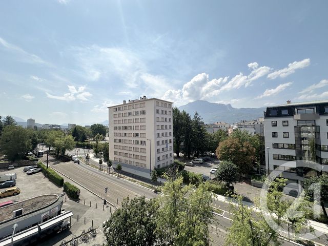Appartement T2 à vendre - 2 pièces - 40.94 m2 - GRENOBLE - 38 - RHONE-ALPES - Century 21 Agence Foch
