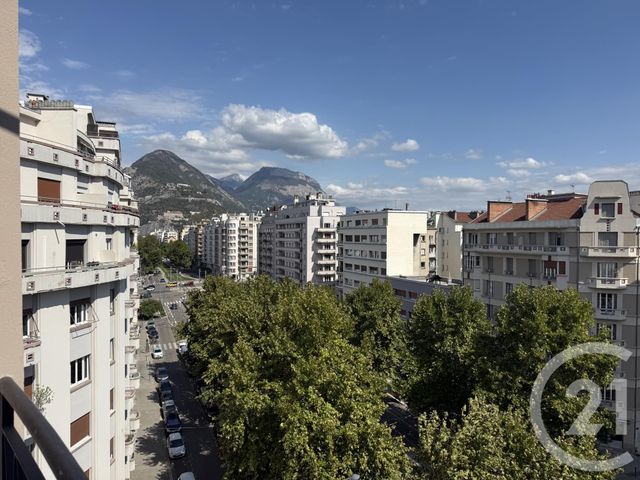 Appartement T5 à vendre - 5 pièces - 144.33 m2 - GRENOBLE - 38 - RHONE-ALPES - Century 21 Agence Foch