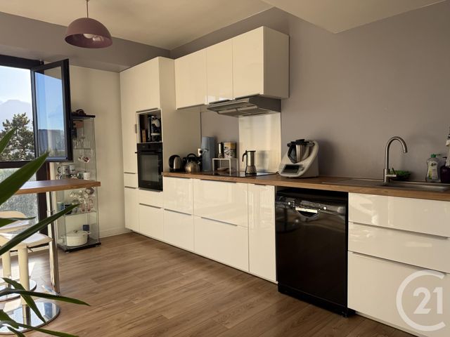 Appartement T3 à vendre - 3 pièces - 76.5 m2 - GRENOBLE - 38 - RHONE-ALPES - Century 21 Agence Foch