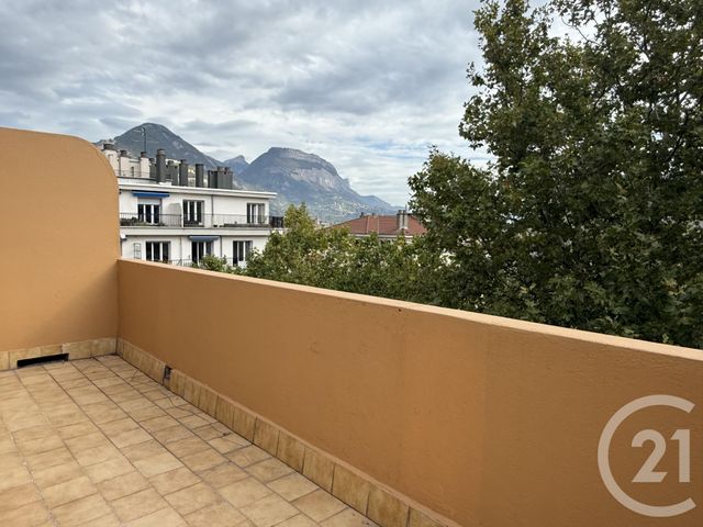 Appartement T1 à vendre - 1 pièce - 34.93 m2 - GRENOBLE - 38 - RHONE-ALPES - Century 21 Agence Foch