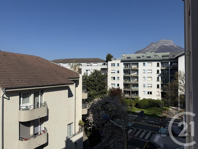 Appartement T3 à vendre - 3 pièces - 57.0 m2 - GRENOBLE - 38 - RHONE-ALPES - Century 21 Agence Foch
