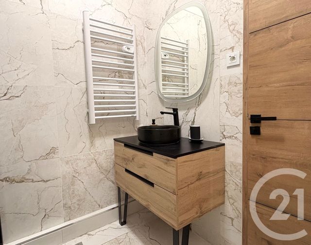 Appartement T1 à vendre - 1 pièce - 31.5 m2 - GRENOBLE - 38 - RHONE-ALPES - Century 21 Agence Foch
