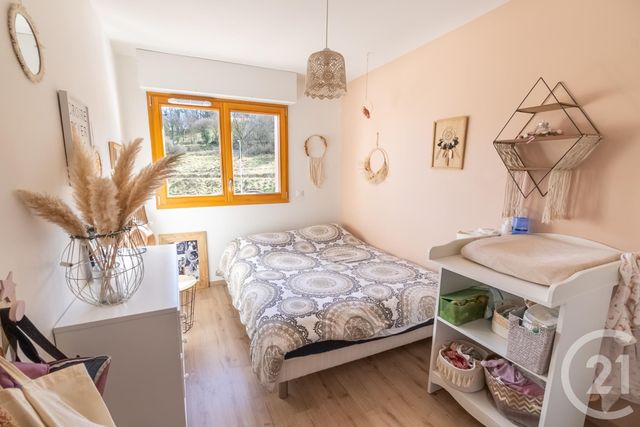 Appartement T3 à vendre - 3 pièces - 71.83 m2 - SEYSSINS - 38 - RHONE-ALPES - Century 21 Agence Foch