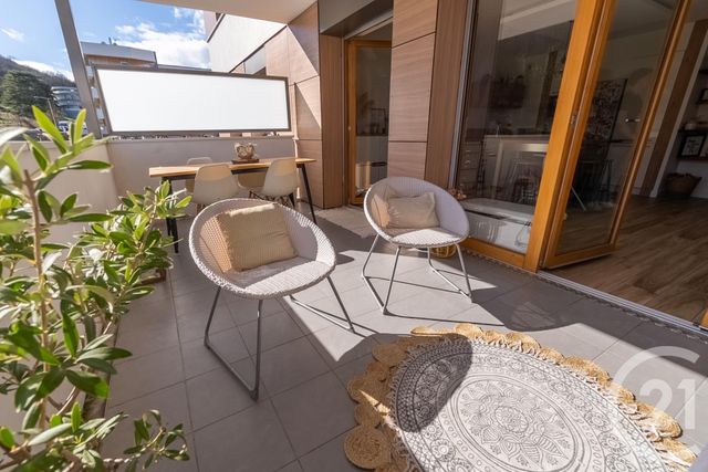 Appartement T3 à vendre - 3 pièces - 71.83 m2 - SEYSSINS - 38 - RHONE-ALPES - Century 21 Agence Foch